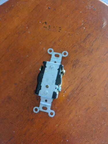 250v 20a Wall Socket By Eagle