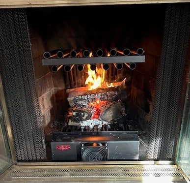 Kleine zweireihige röhrenförmige Kamin-Rostheizung mit zwei Gebläsen